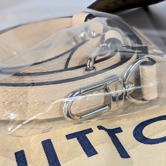 Louis Vuitton Quartz/Cream Marelle BB Tophandle Bag - Picture 14 of 16